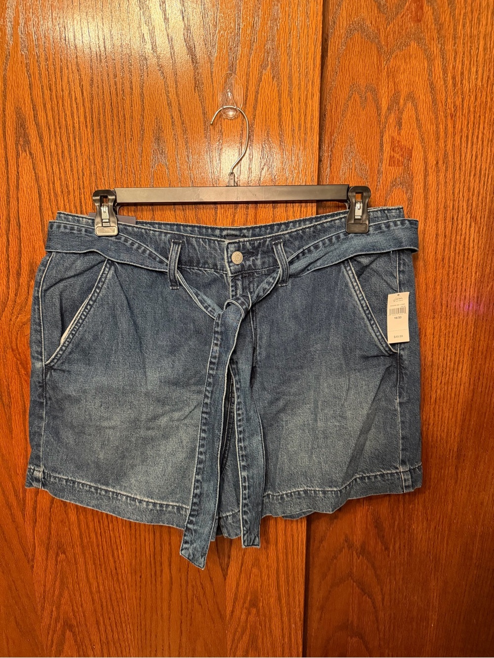 GAP high rise denim shorts